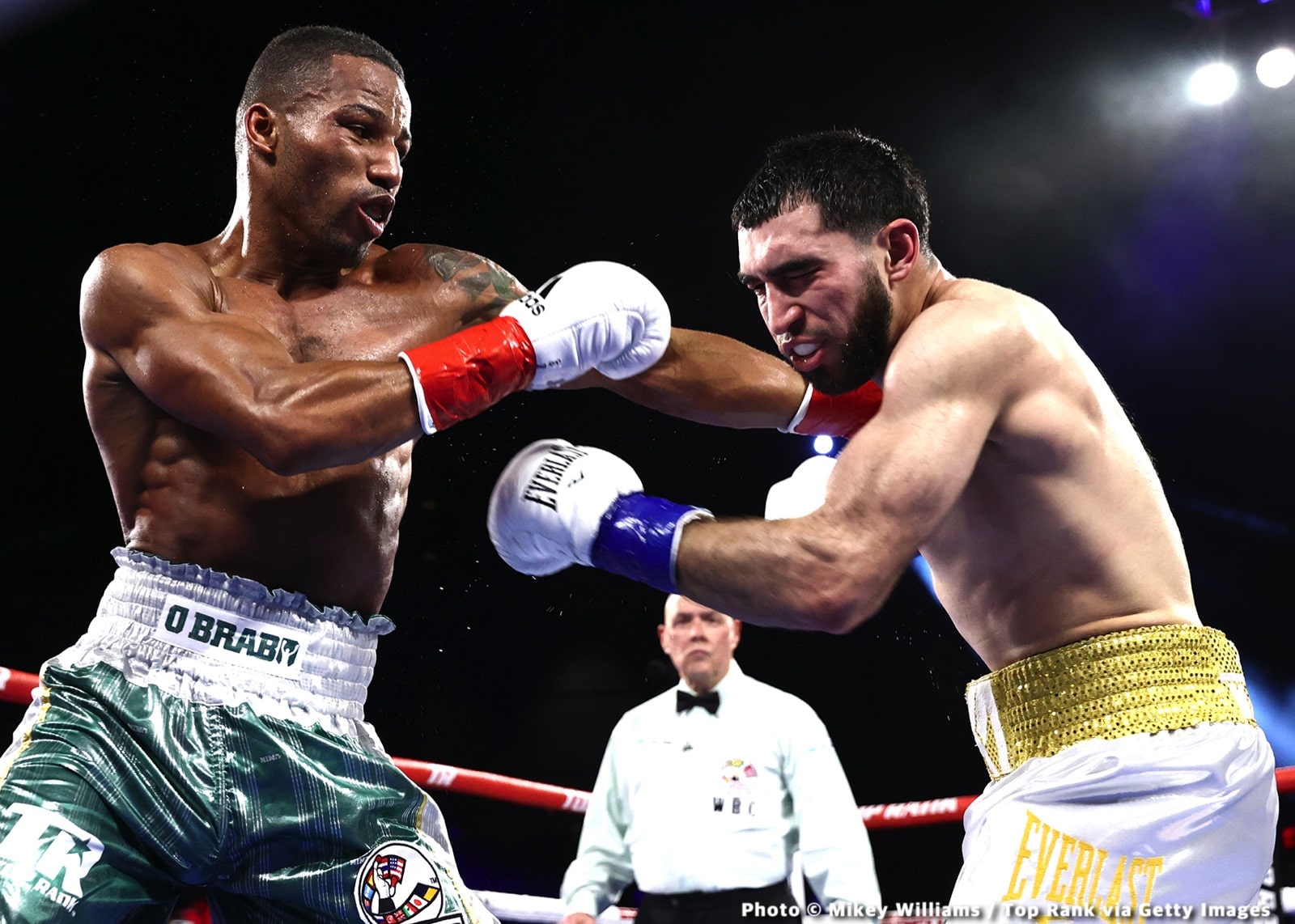 Image: Boxing Results: Robson Conceicao Defeats Martinez on ESPN Saturday!