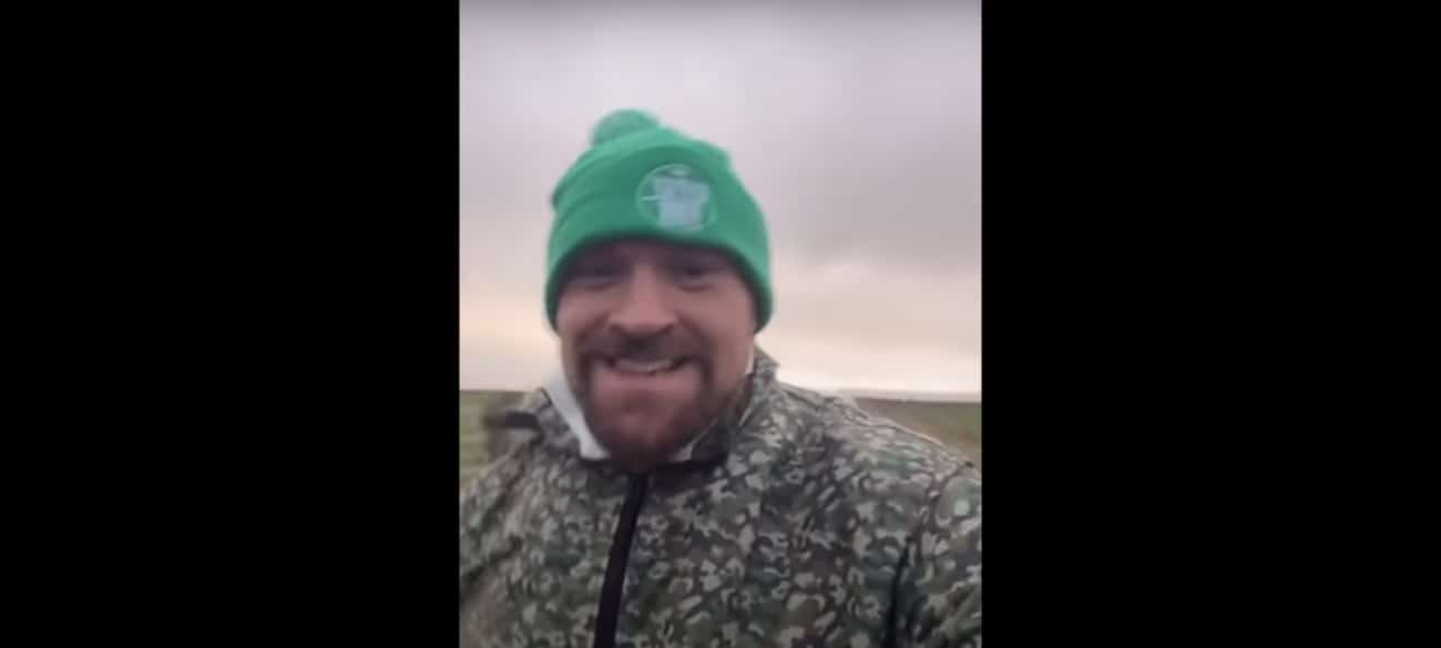 Image: Tyson Fury training, predicting KO of Dillian Whyte