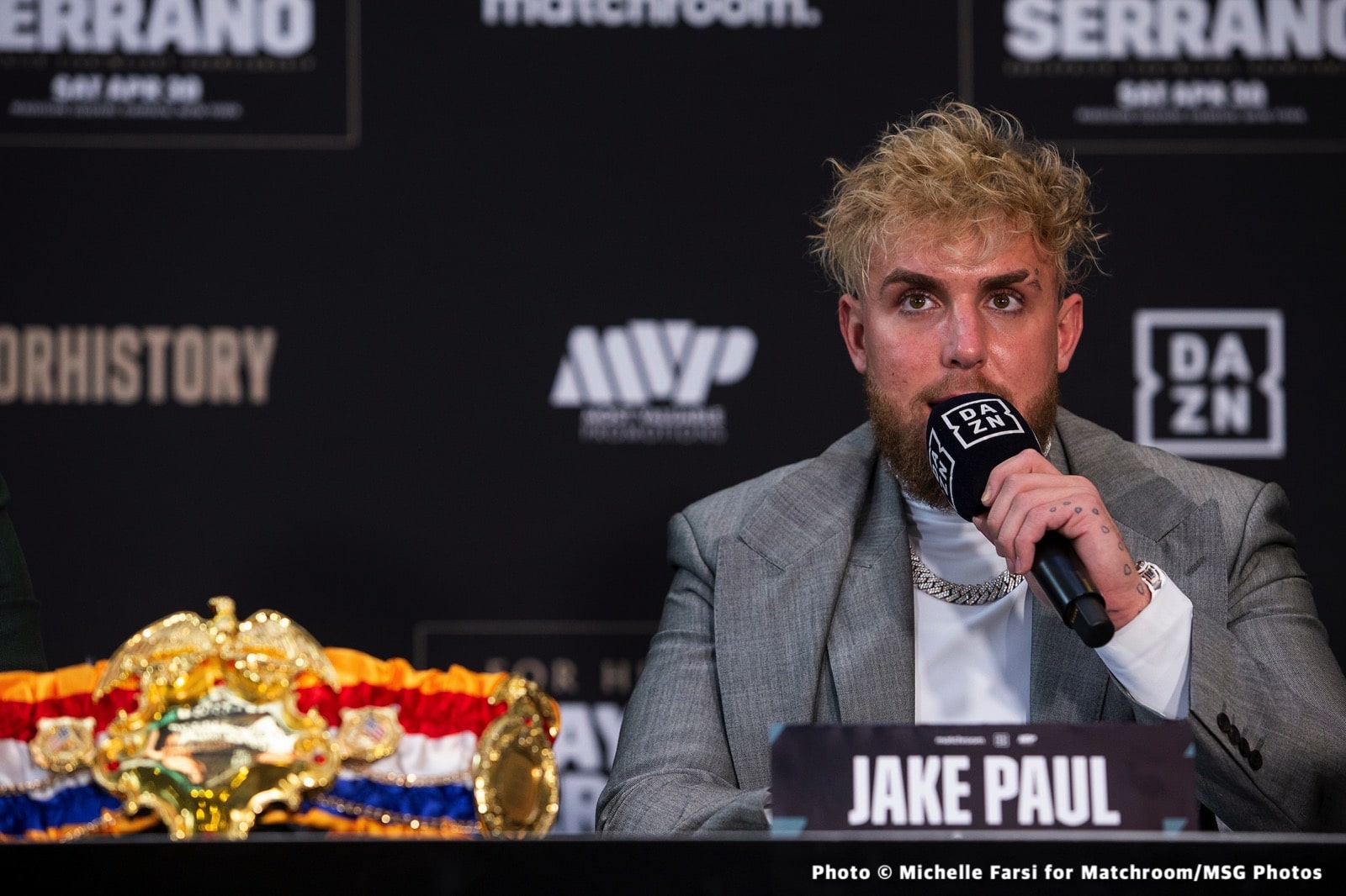 Image: Jake Paul: "Canelo, stop ducking. I know you want it. it's Puerto Rico vs Mexico!"