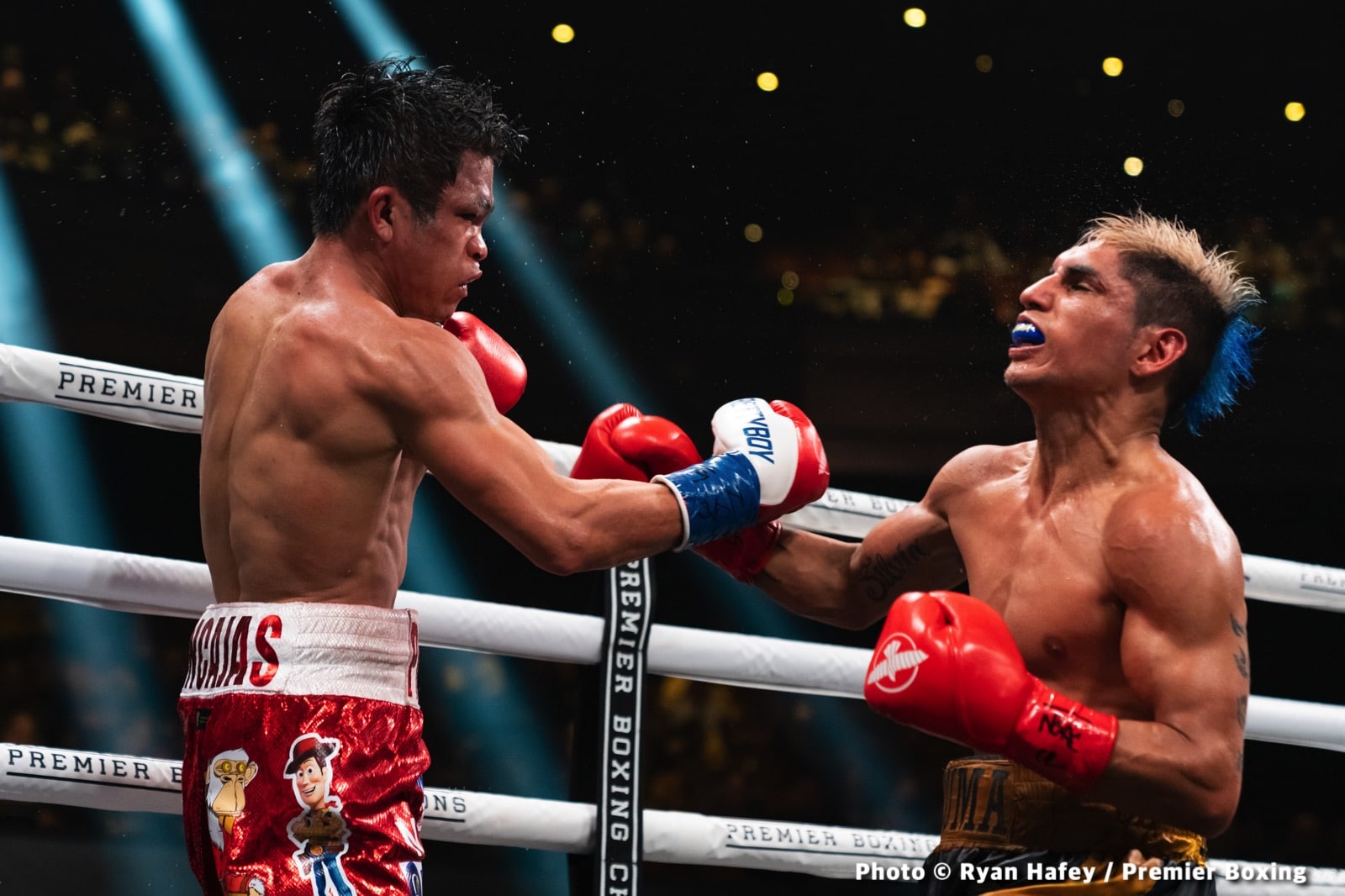Image: Boxing Results: Fernando Martinez defeats Jerwin Ancajas!