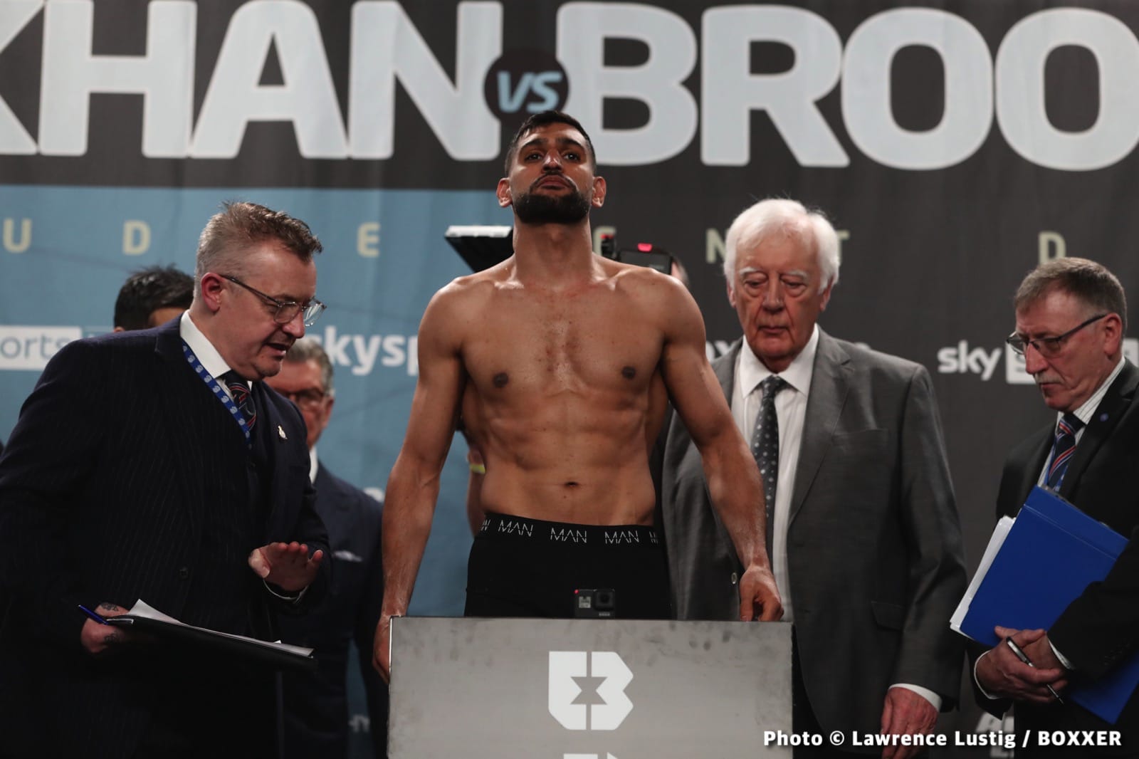 Image: Amir Khan: "Kell Brook is going to be shown who the better fighter is on Saturday"