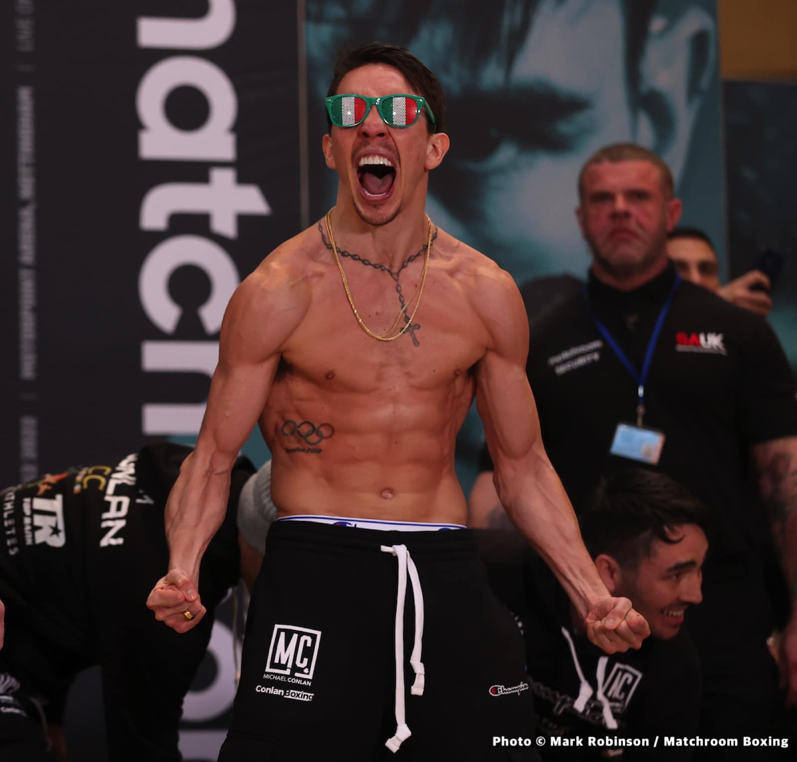 Image: Wood vs. Conlan - Official DAZN Weights & Photos
