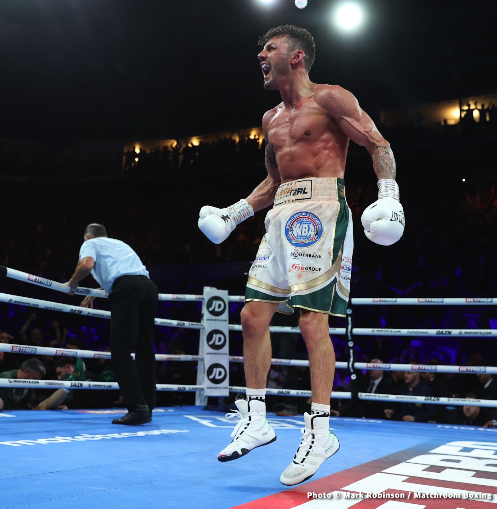 Image: Boxing Results: Leigh Wood KO’s “Irish” Michael Conlan in a War!