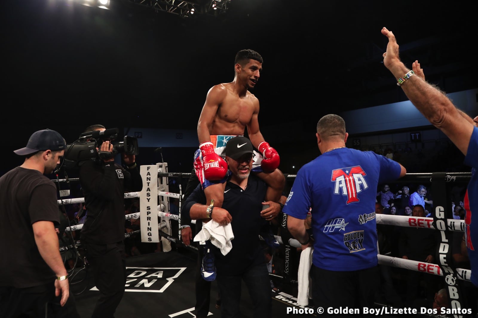 Image: Boxing Results: Angel “Tito” Acosta Stops Janiel “Pototo” Rivera in 1!