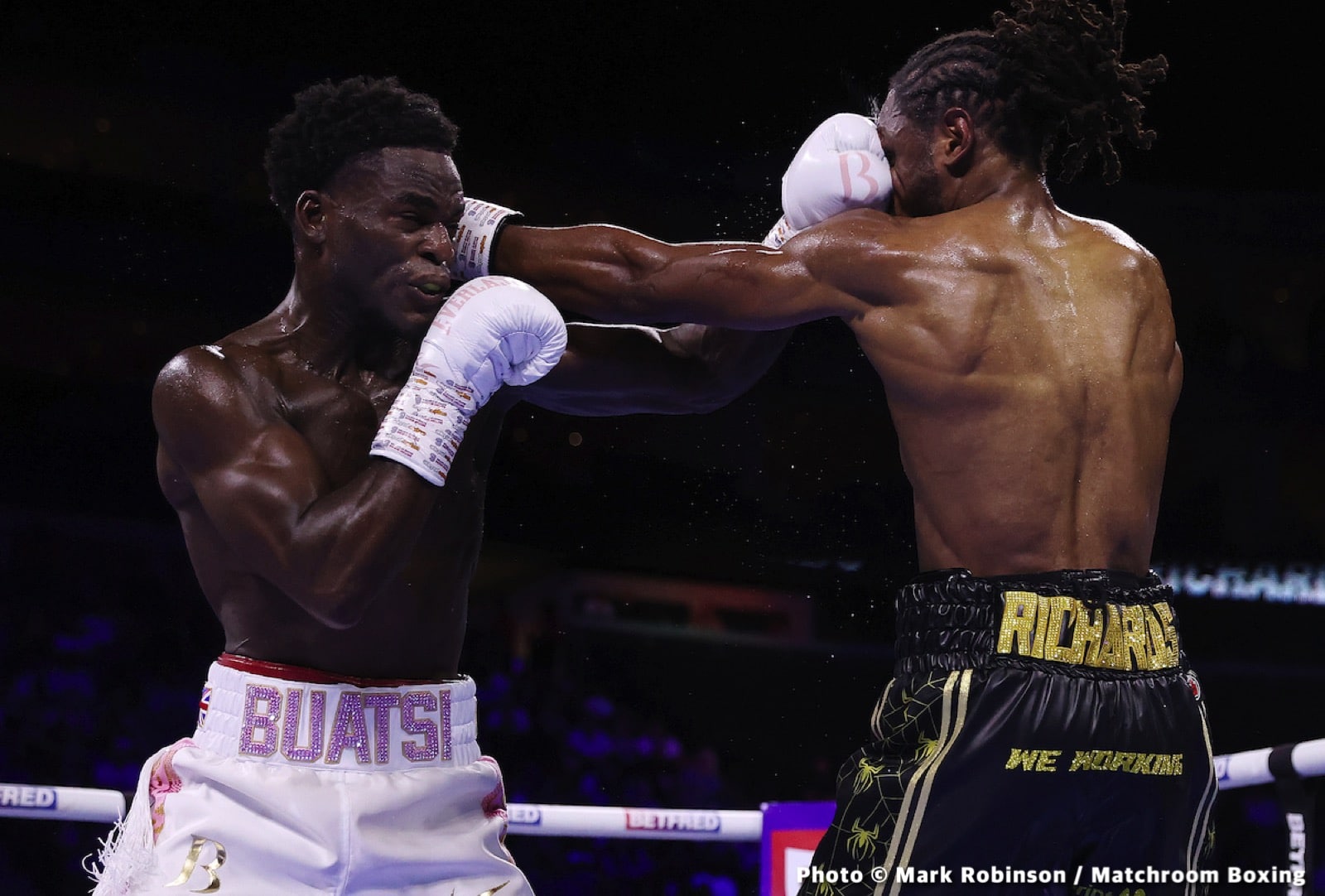 Joshua Buatsi boxing photo