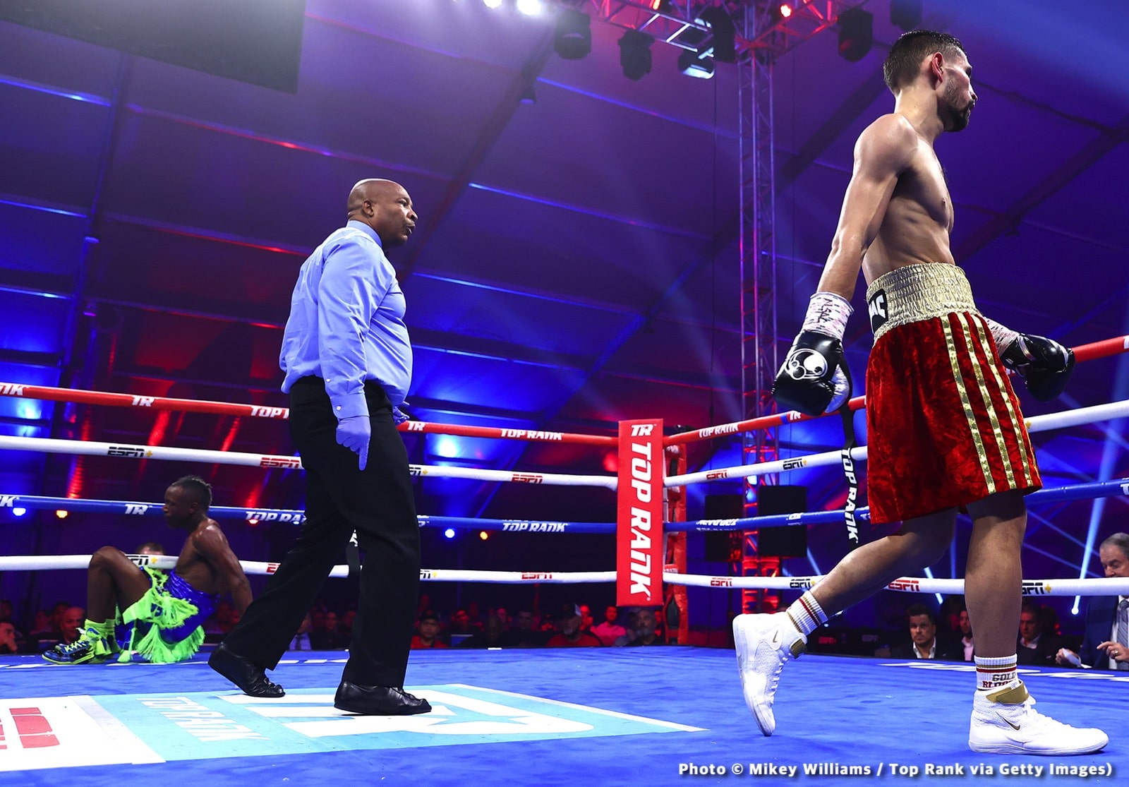 Image: Results / Photos: Alimkhanuly destroys Dignum, Ortiz defeats Herring