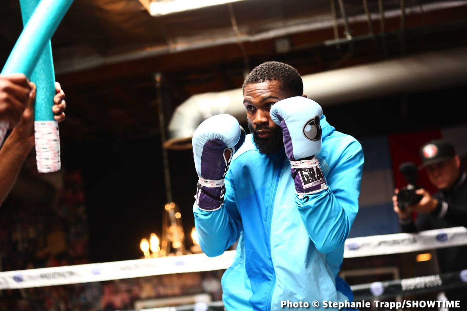 "Boots" Ennis Vs Custio Clayton On Showtime Boxing News 24