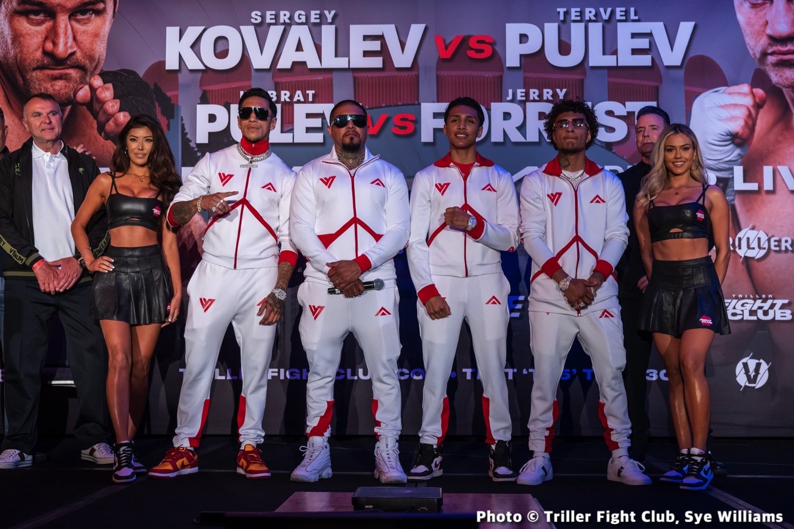 Image: LIVE: Pulev vs Forrest, Kovalev vs T. Pulev - FITE TV Stream