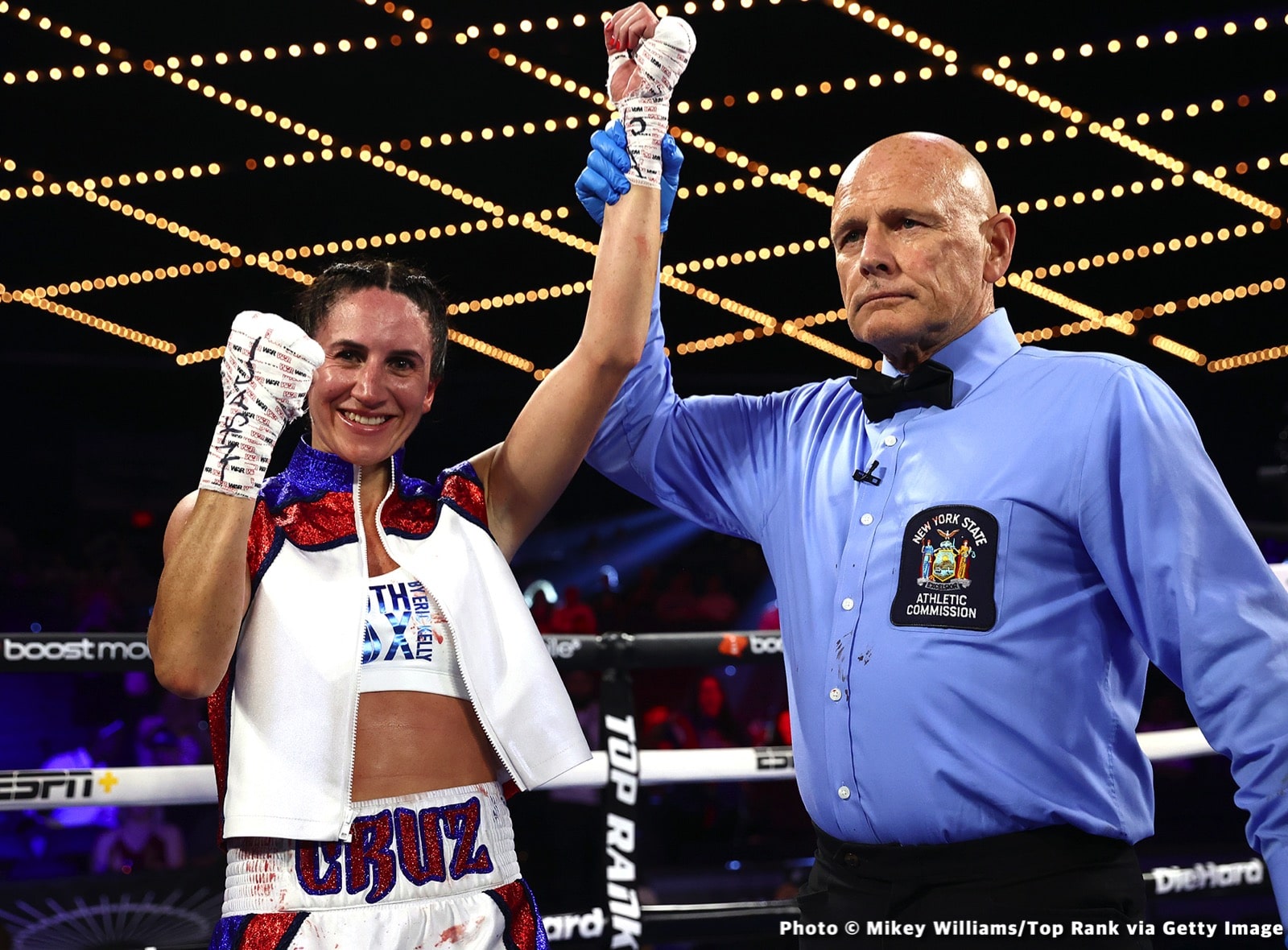 Image: Boxing Results: Edgar Berlanga Beats Roamer Alexis Angulo!