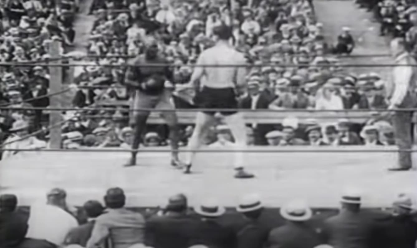 Image: Were These Two Heavyweight Title Fights on the Up & Up?