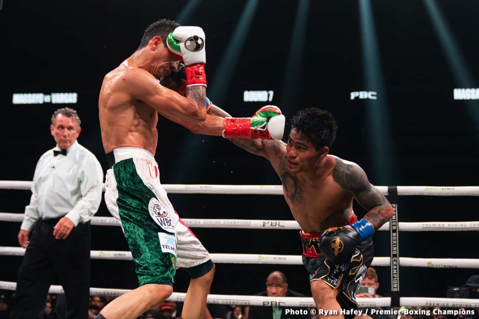 Image: Results / Photos: Vargas beats Magsayo by 12-round split decision!