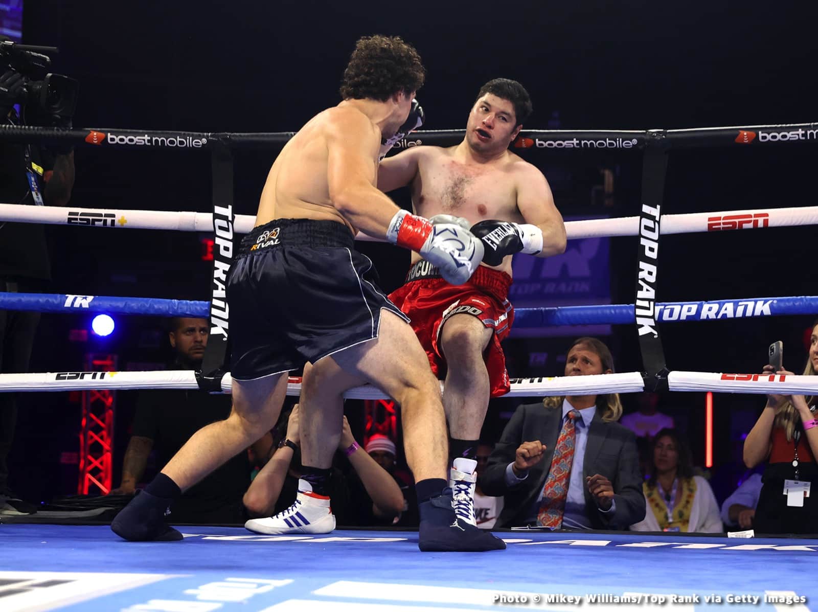 Image: Results / Photos: Jared Anderson, Richard Torrez Jr., Efe Ajagba With KO Wins