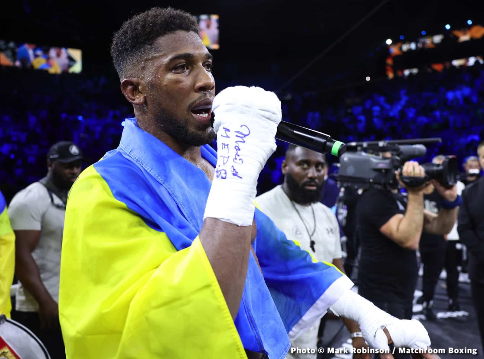 Image: Frank Warren has sent an offer to Team Joshua for Tyson Fury fight in November in UK