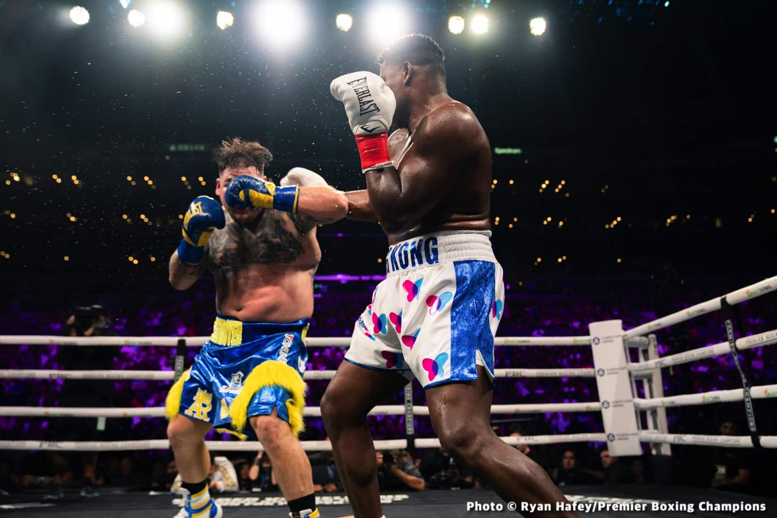 Image: Boxing Results: Andy “Destroyer” Ruiz Defeats Luis “King Kong” Ortiz!