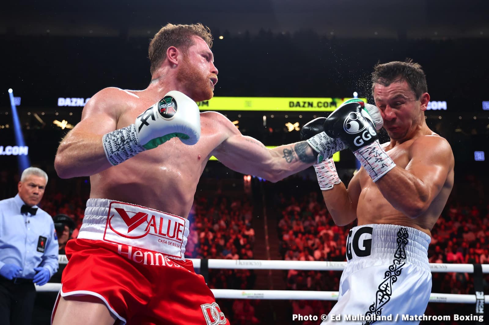 Image: Boxing Results: Saul “Canelo” Alvarez Defeats Gennadiy Golovkin!