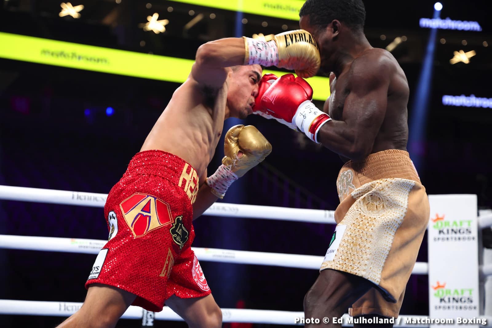 Image: Canelo vs. Golovkin - live results from T-Mobile Arena in Las Vegas