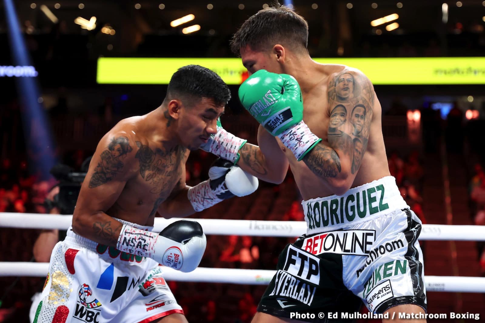 Image: Canelo vs. Golovkin - live results from T-Mobile Arena in Las Vegas