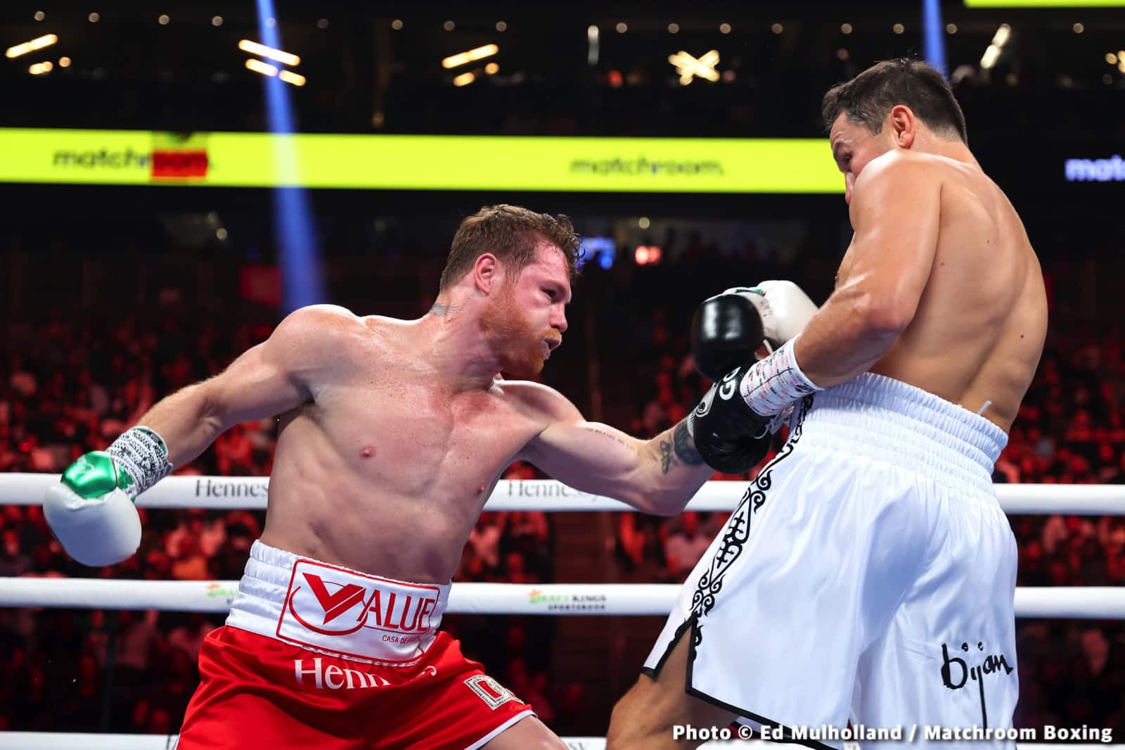 Image: Canelo vs. Golovkin - live results from T-Mobile Arena in Las Vegas