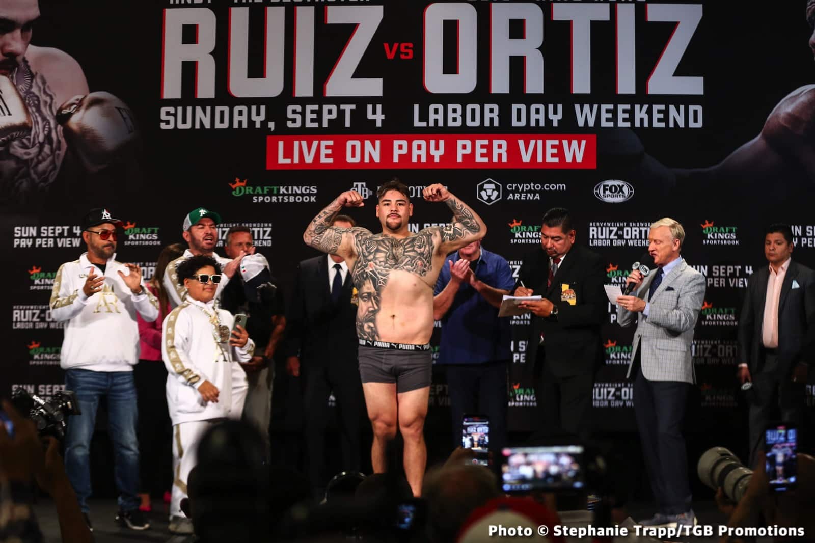 Image: Andy Ruiz Jr 268 vs. Luis Ortiz 245 - weigh-in results