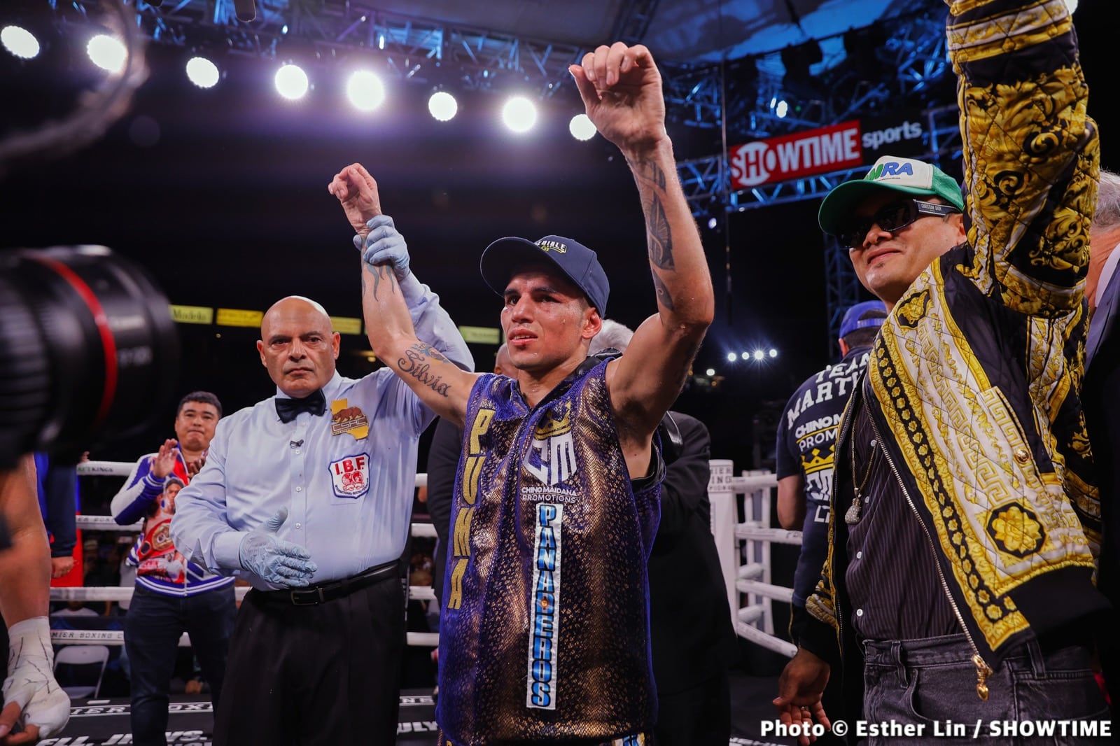 Image: Boxing Results: Fernando Martinez defeats Jerwin Ancajas