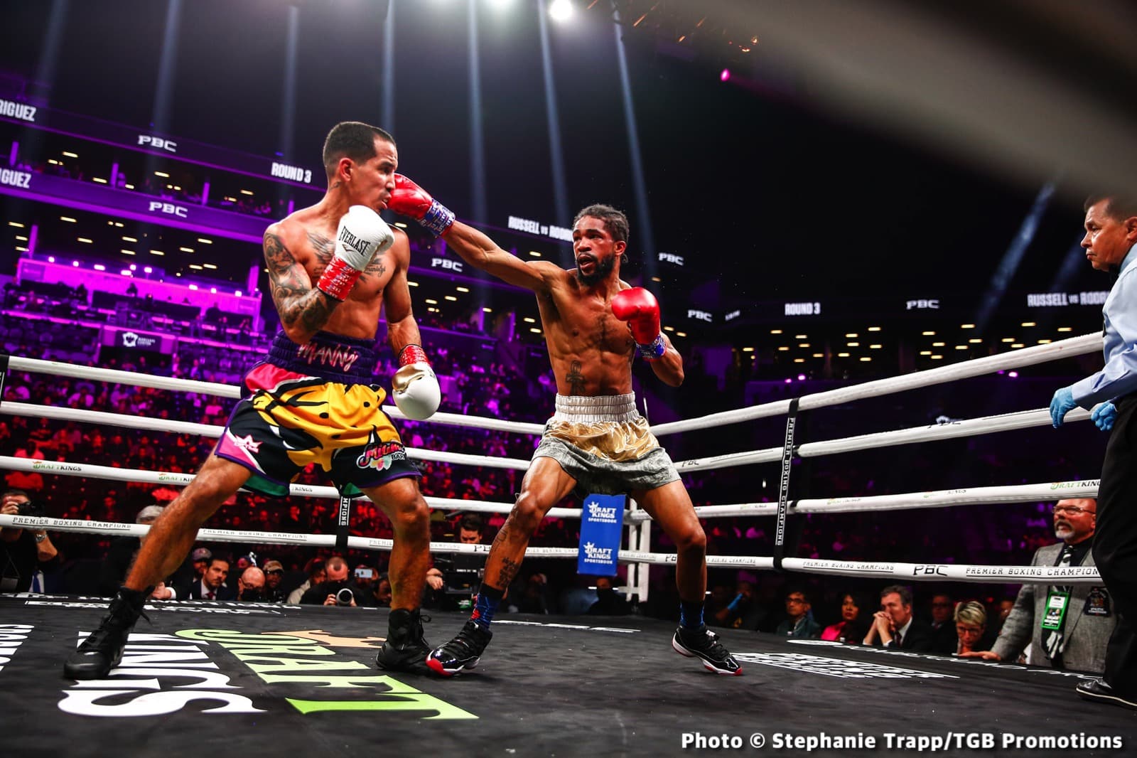 Image: Results / Photos: Deontay Wilder Returns In Grand Fashion With First Round Knockout!