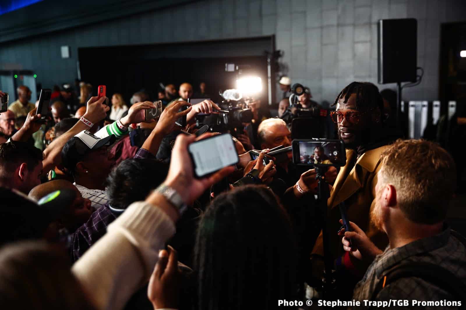 Image: Deontay Wilder tells Anthony Joshua: "It'll be a disaster if we don't get in the ring"