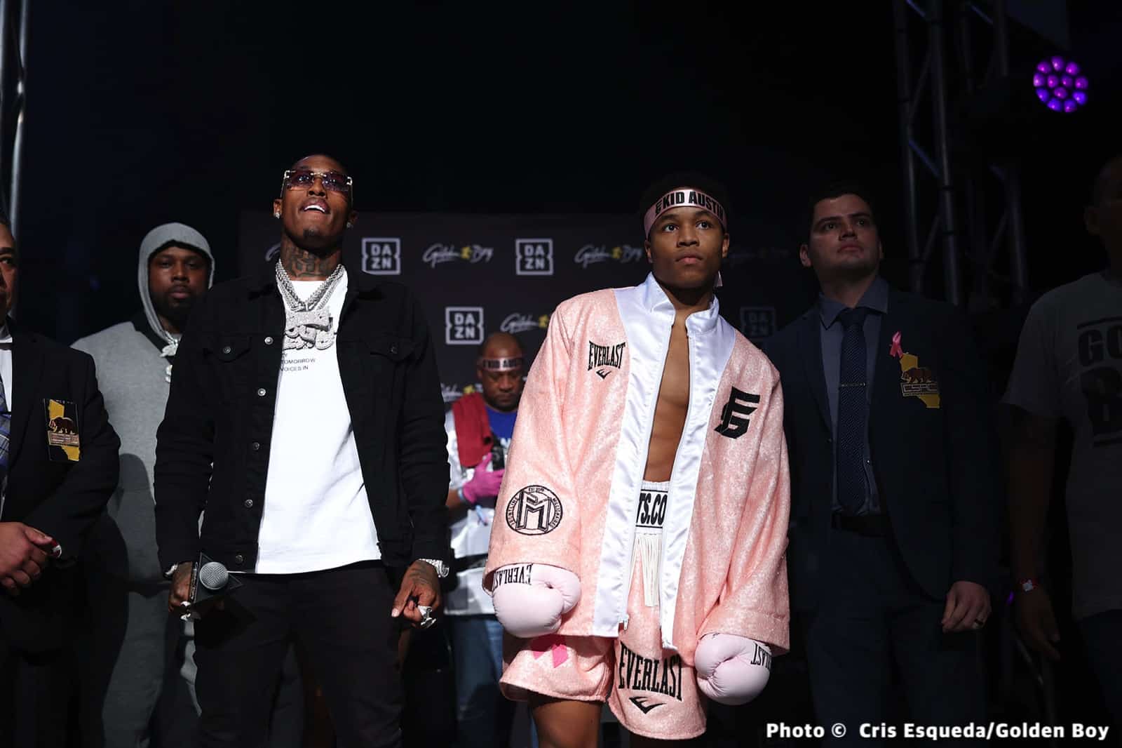 Image: Rising Prospect Floyd Schofield Calls Out Keyshawn Davis