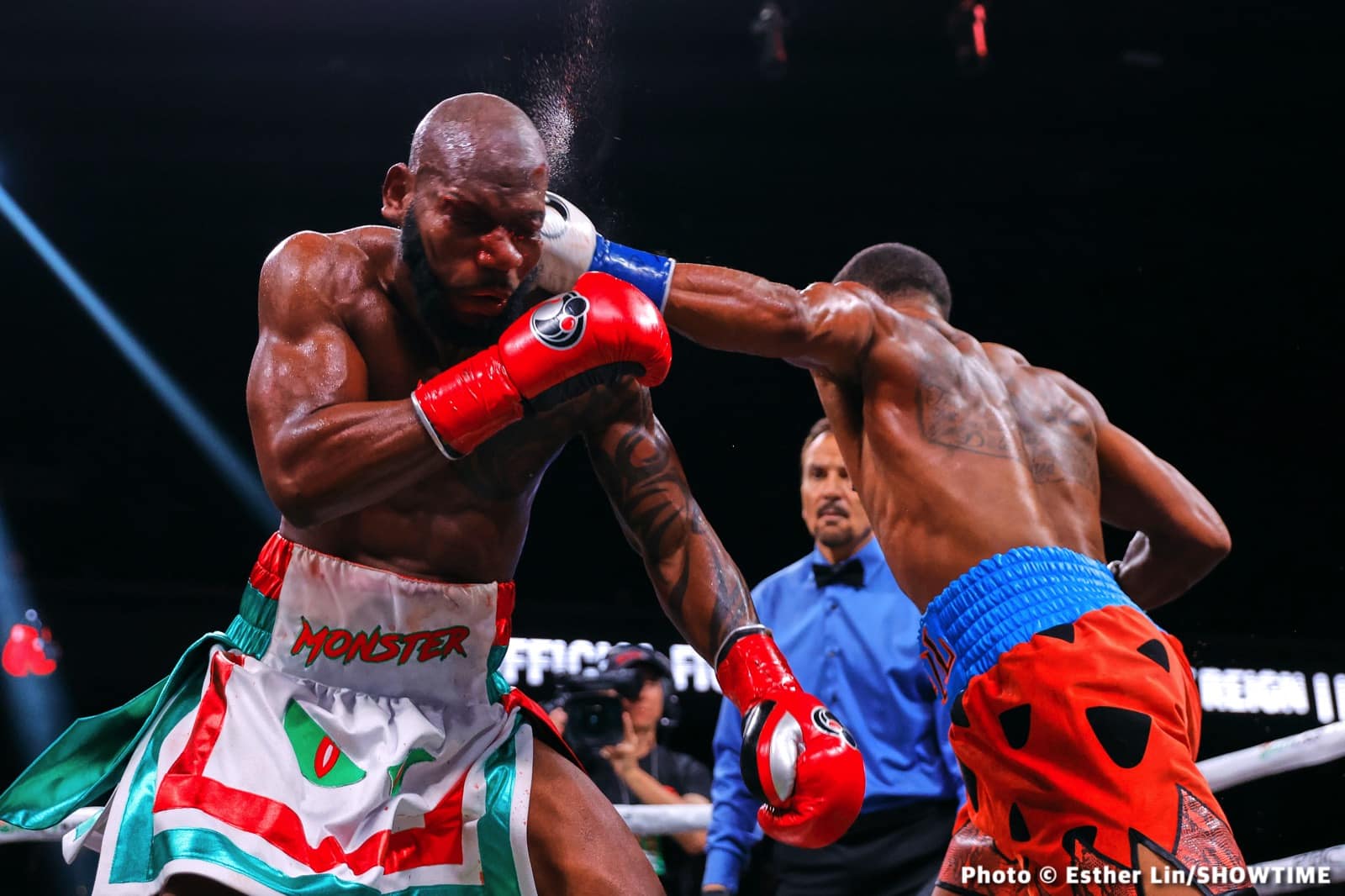 Image: Results / Photos: David Morrell Jr. Thrills Crowd With Emphatic 12th-round KO!