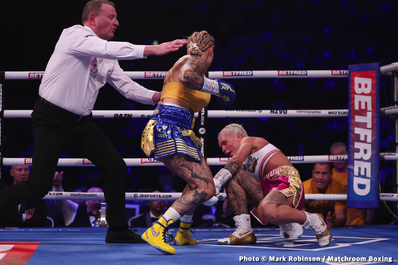 Image: Warrington vs. Lopez: Tonight’s Live Results From Leeds