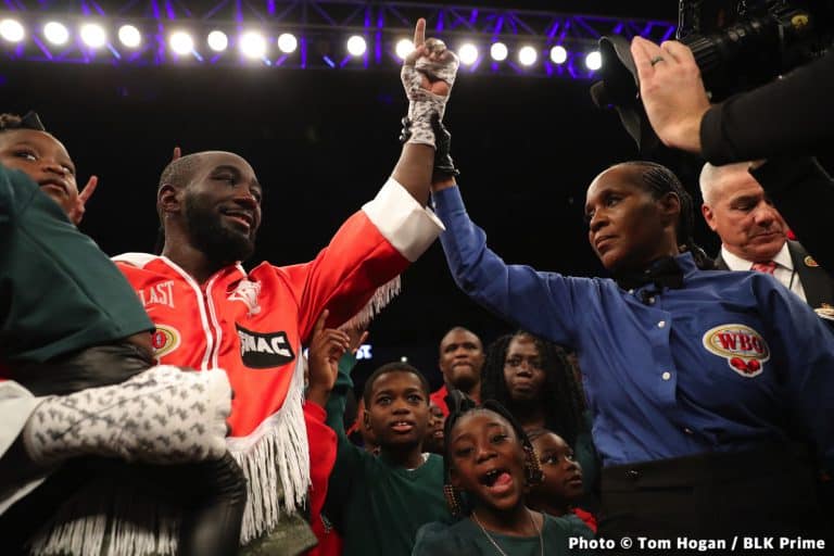 Image: Terence Crawford not being praised for win over David Avanesyan
