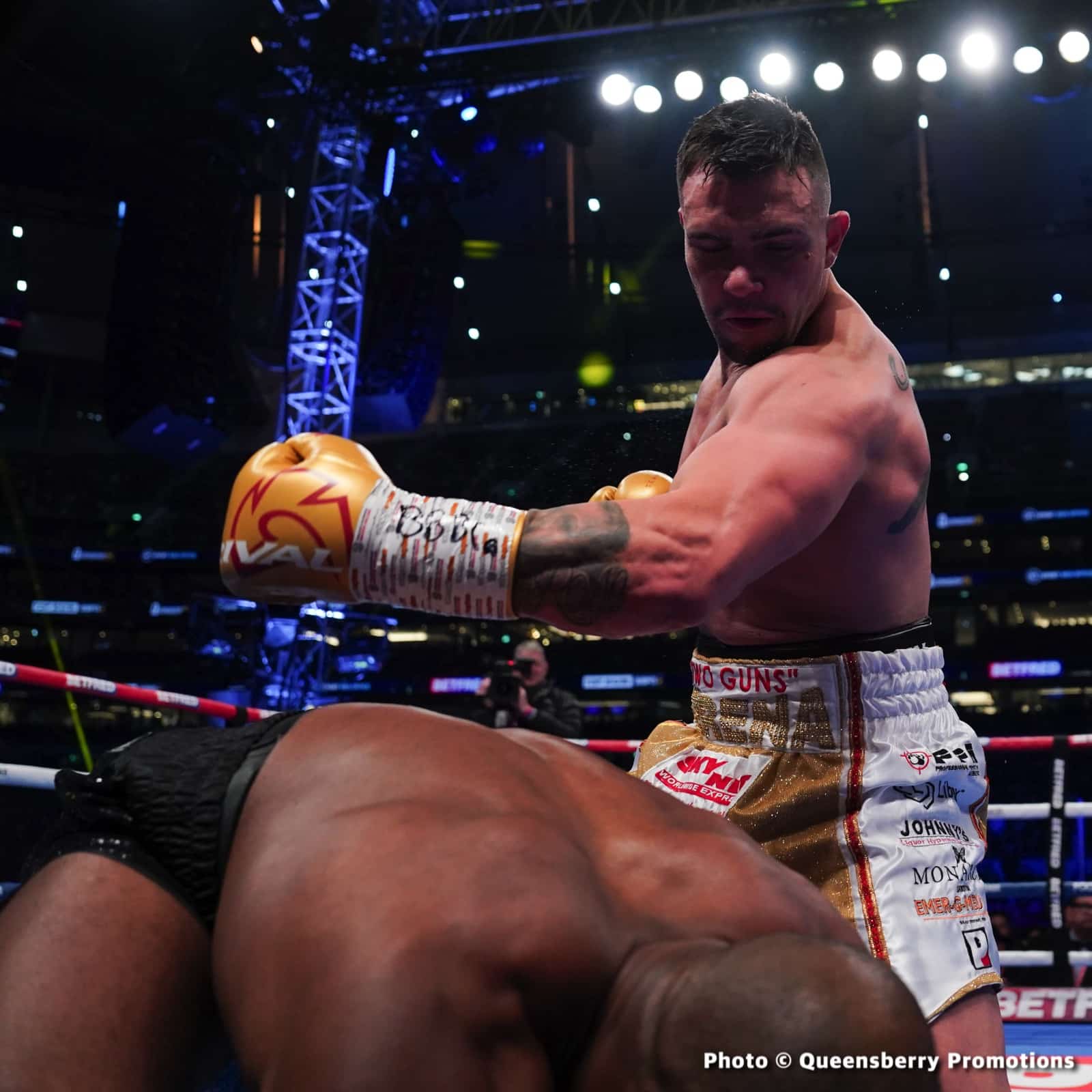 Image: Where Have the African Heavyweights Gone?