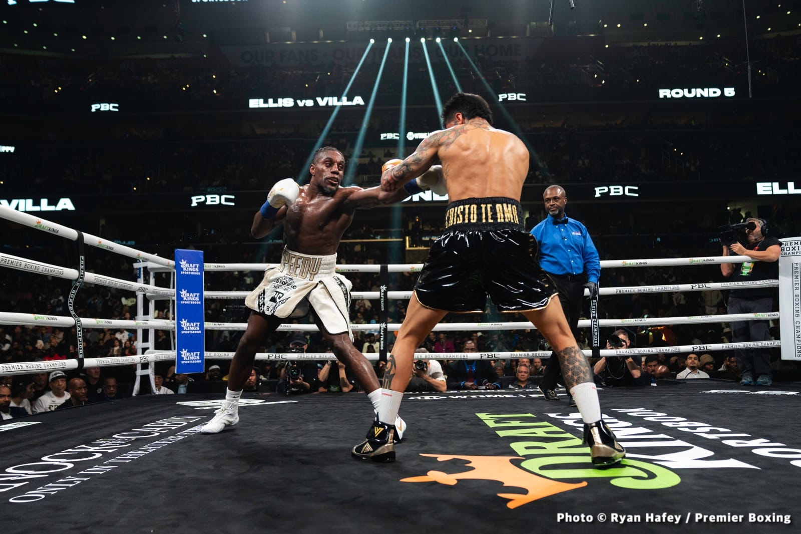 Image: Results / Photos: Roiman Villa Upsets Rashidi Ellis!
