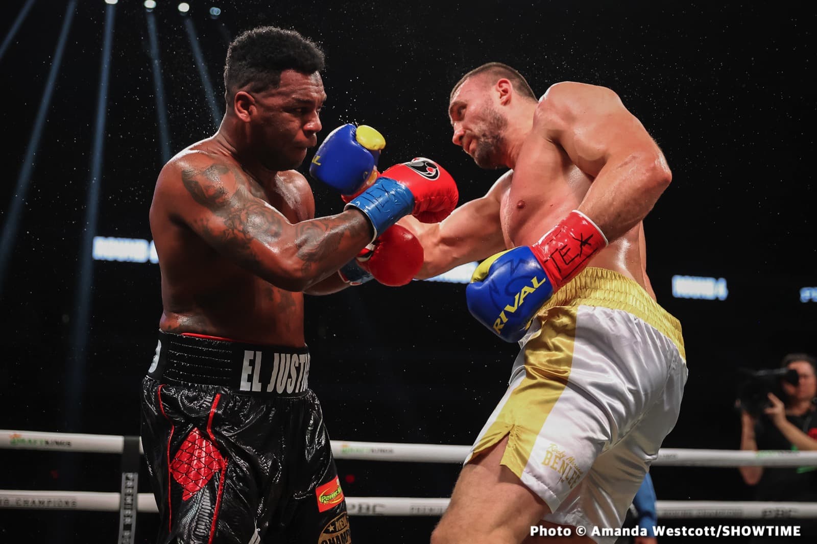 Image: Results / Photos: Foster Shocks Vargas, Barrios Stops Santiago!