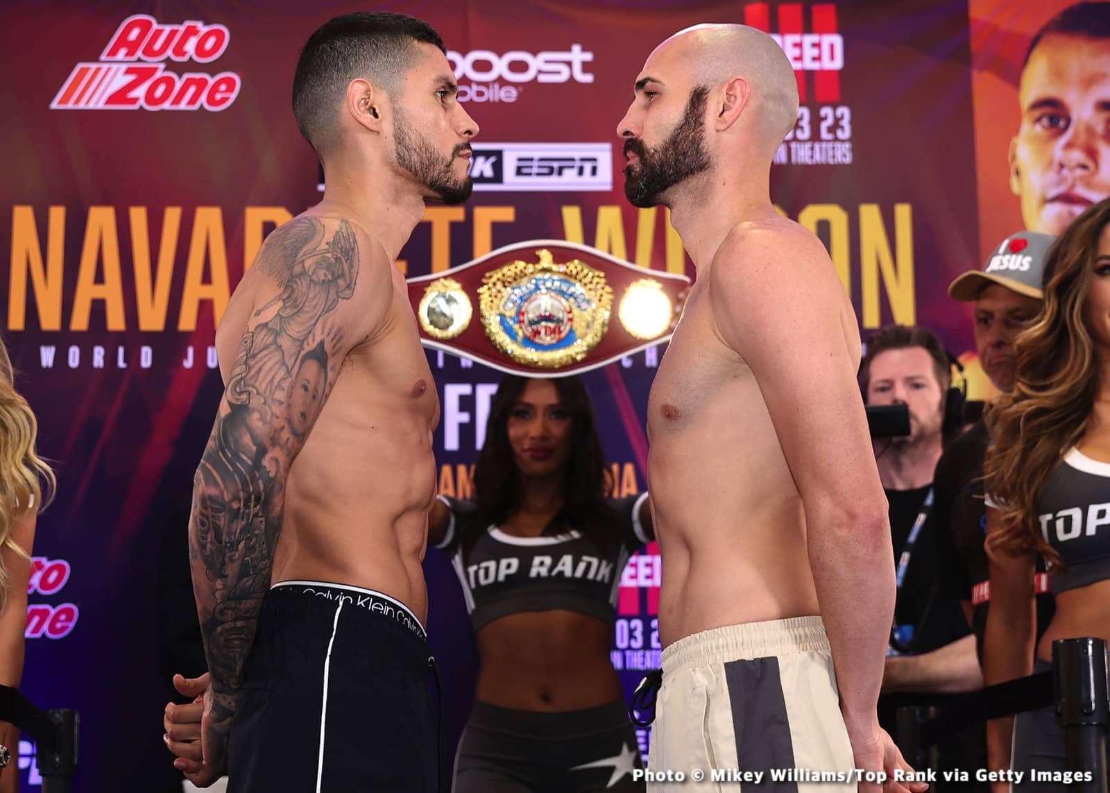 Image: Results / Photos: Navarrete Stops Liam Wilson in 9 Brutal Rounds