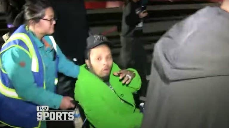 Image: Gervonta Davis in a wheelchair with ankle injury