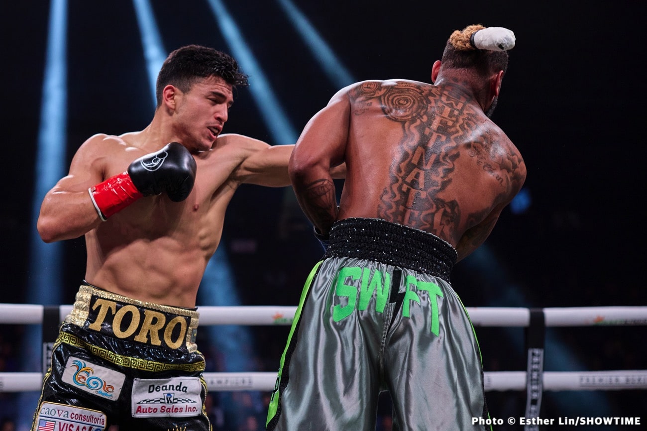 Image: Results / Photos: Figueroa Shines In Win, Reséndiz defeats Jarrett Hurd
