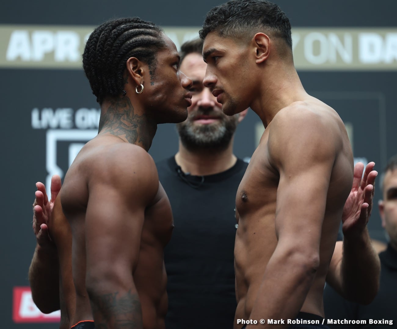Image: Anthony Joshua 255.4 vs. Jermaine Franklin 234.1 - weigh-in results