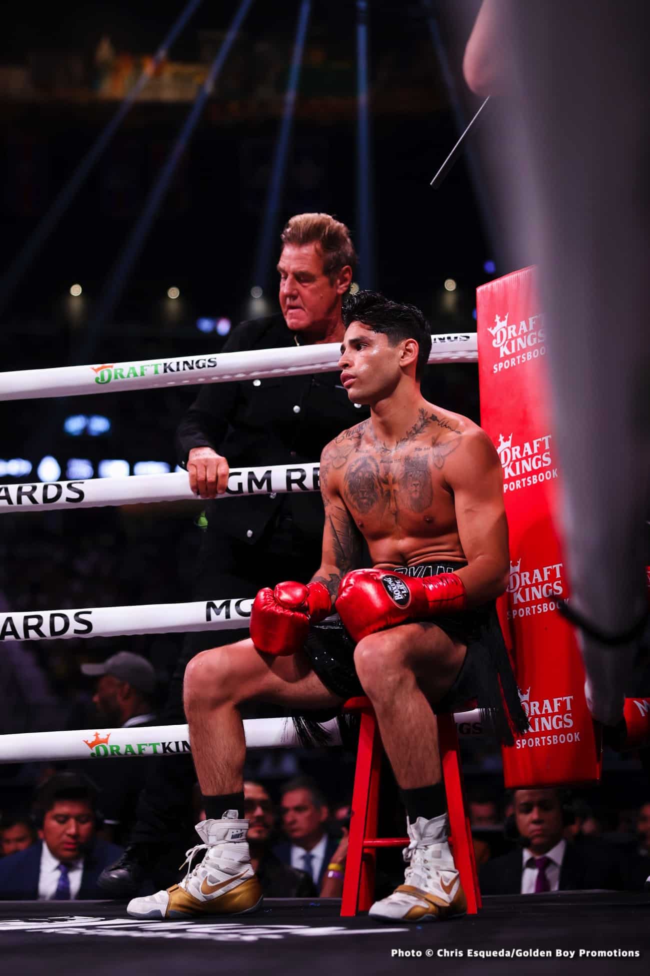 Image: Ryan Garcia splits with trainer Joe Goossen