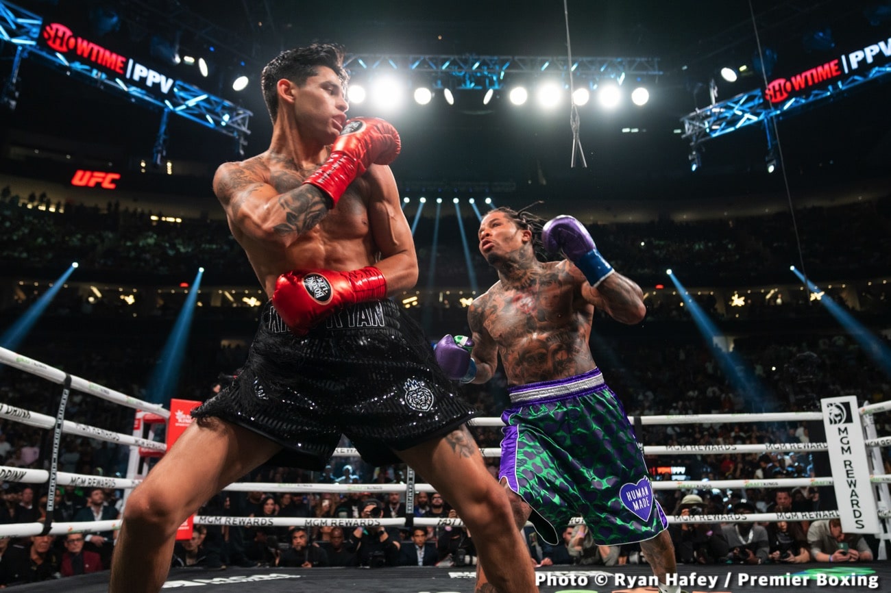 Image: De La Hoya says Ryan Garcia to fight in November, opponent still undecided