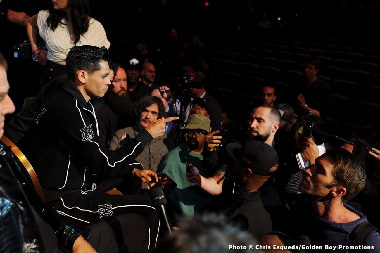 Image: Oscar De La Hoya wants Ryan Garcia to take tune-up in November