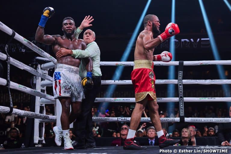 Image: Boxing Results: Carlos Adames stops Julian 'J-Rock' Williams