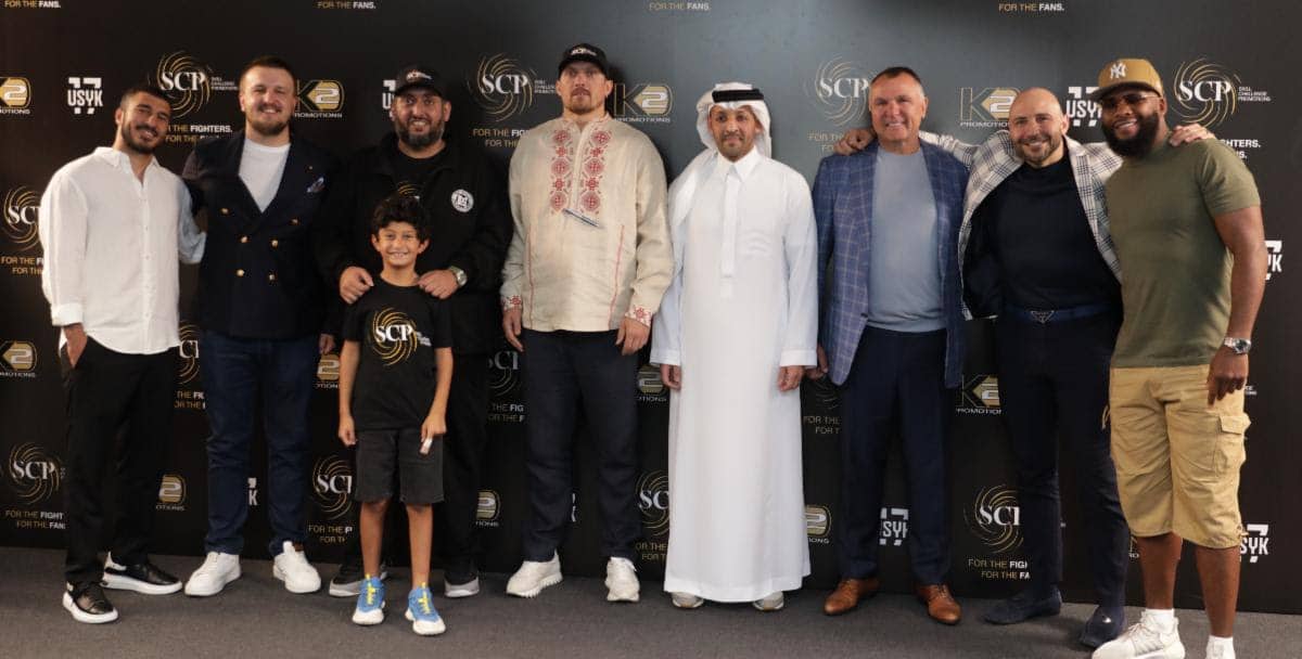 Image: Usyk signs with Skills Challenge, hopes to fight Tyson Fury