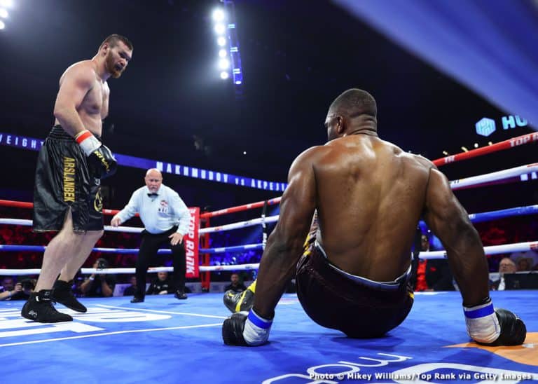 Image: Boxing results: Anderson beats Martin; & Makhmudov destroys Akpejiori