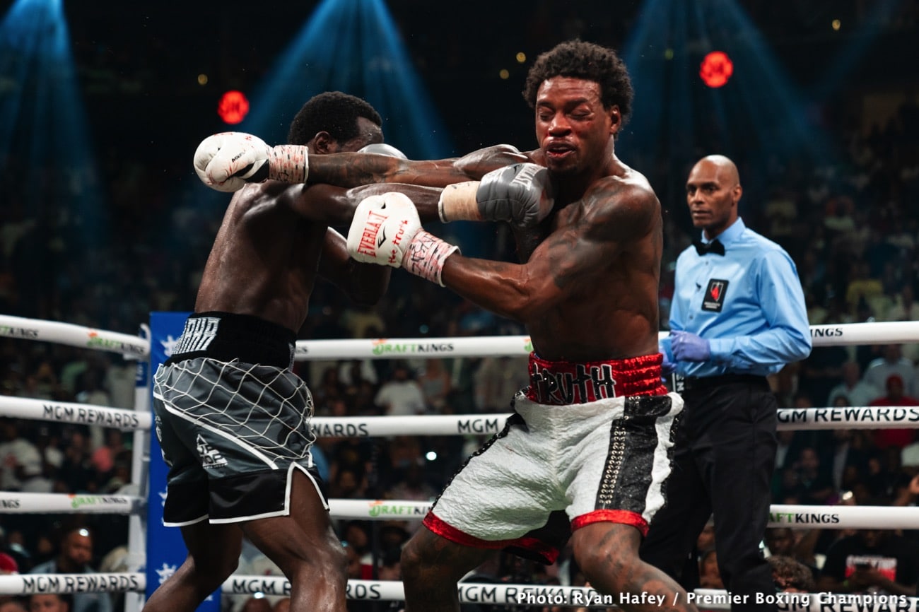 Image: Mosley says Spence was dehydrated & weak for Crawford fight