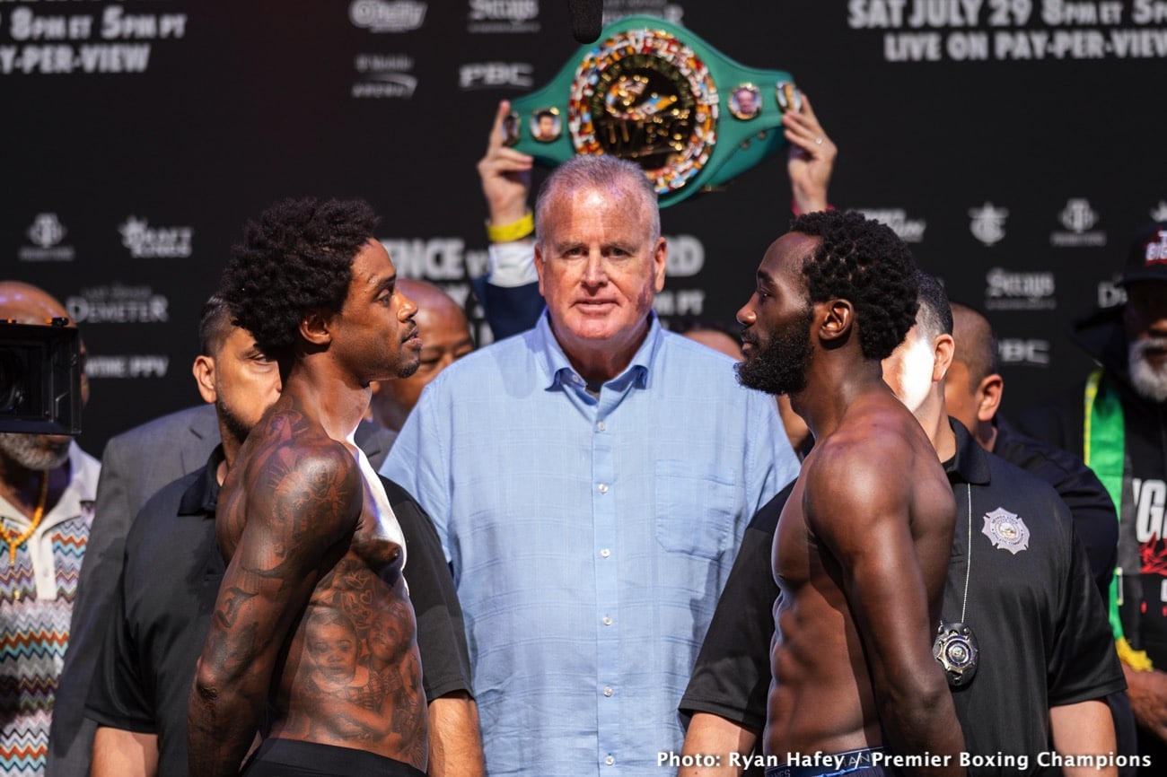Image: Spence vs. Crawford - Who will win tonight's fight?
