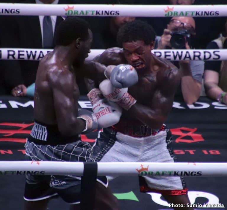 Image: Crawford says the "bums" he fought put up "better fight" than Spence did
