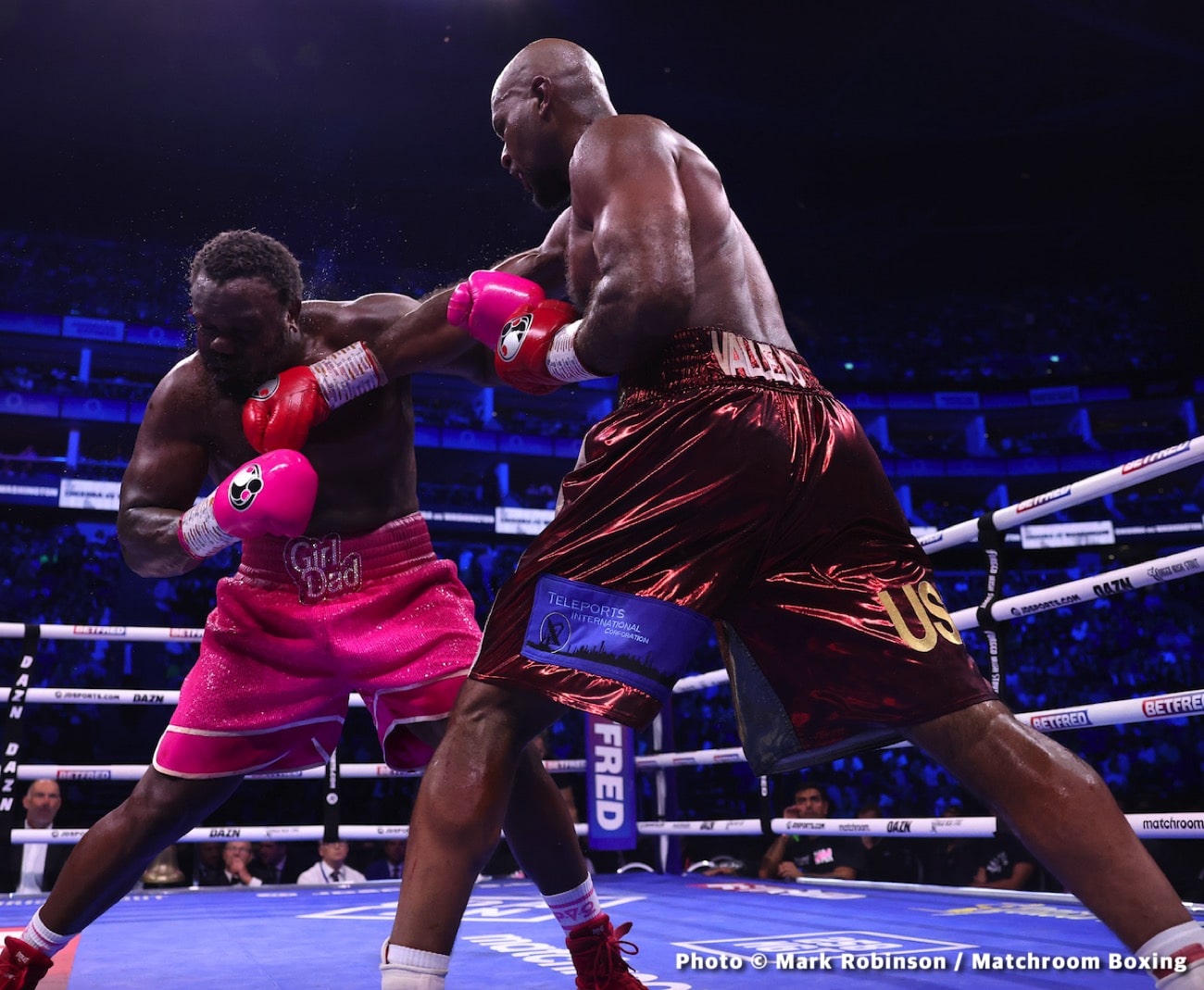 Image: Dereck Chisora: "I am not stopping, f**k off"