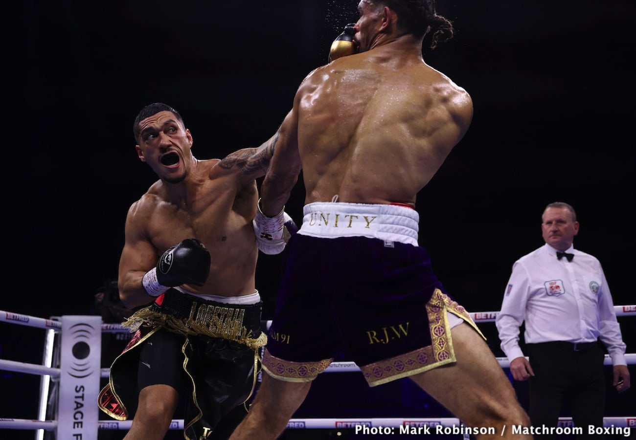 Image: Opetaia Destroys Overmatched Thompson