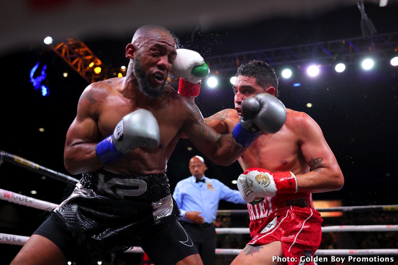 Image: Boxing results: Raul Curiel Stops Pennington!