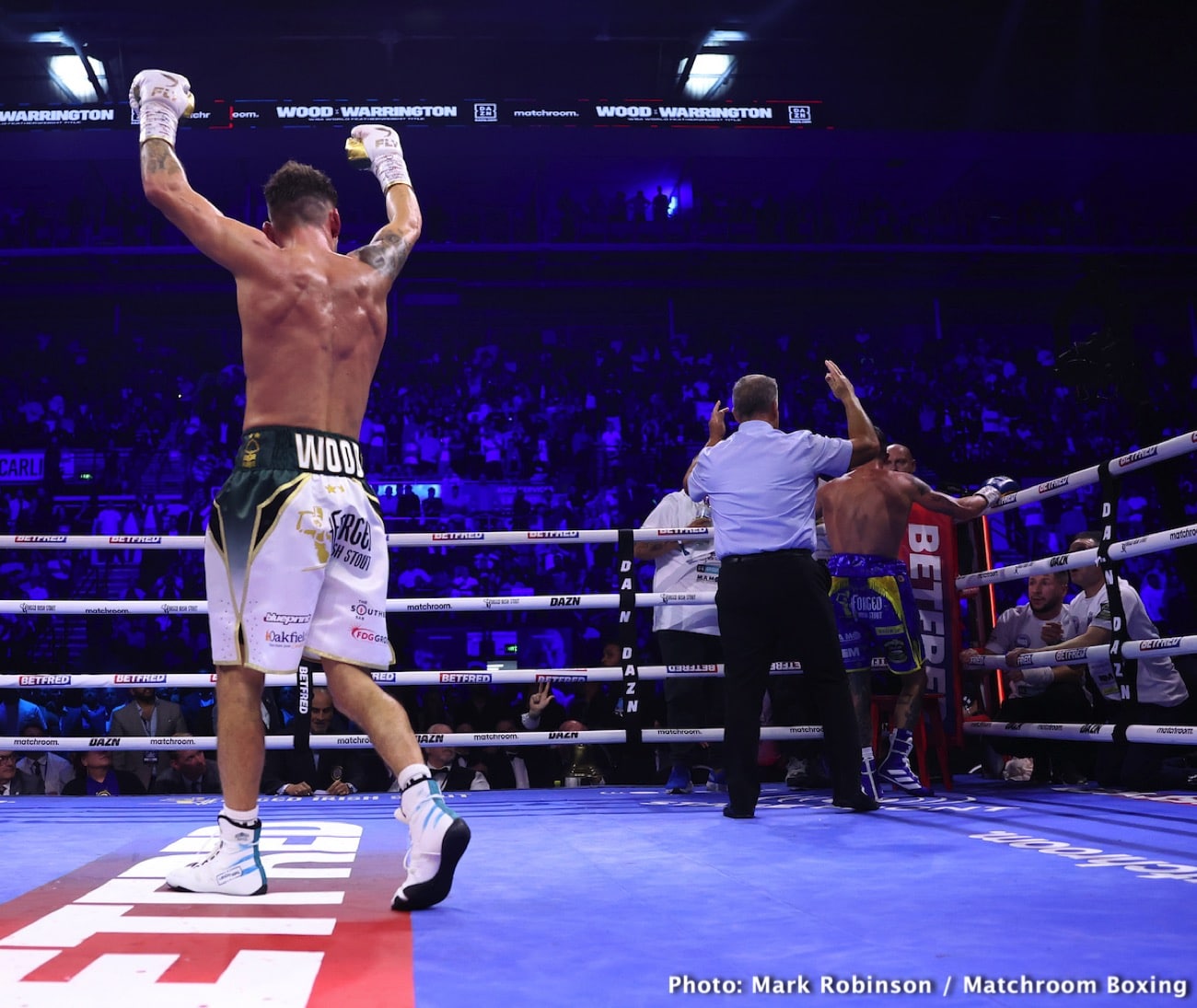 Image: Boxing results: Leigh Wood Stops Warrington in Sheffield!